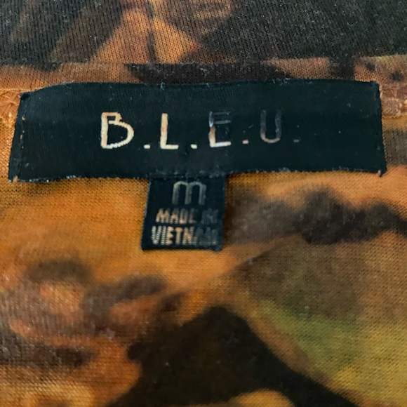 BLEU Embellished Orange Black Blouse size Medium - Picture 6 of 6